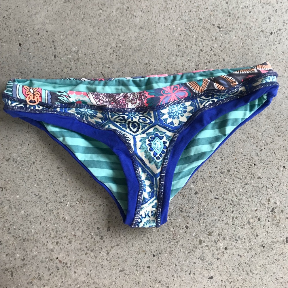 Maaji bikini bottom size small